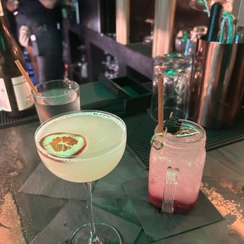 Vortex - Lemon drop and blueberry mocktail - Seafood Near Me - Washington, DC, District of Columbia