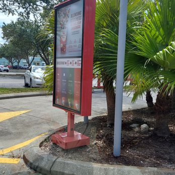 Smoothie King - Drive thru . . . Yay! - Juice Bars & Smoothies Near Me - Sarasota, Florida Smoothie King - Drive thru . . . Yay! - Juice Bars & Smoothies Near Me - Sarasota, Florida