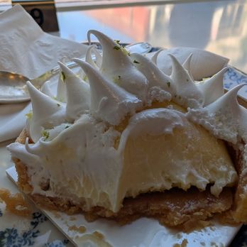 Mirabelle by Orphée - Mademoiselle Yuzu - Patisserie/Cake Shop Near Me - Seattle, Washington