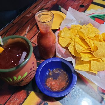 Cielito Lindo - Chips, salsa and margarita - Mexican Near Me - Pigeon Forge, Tennessee Cielito Lindo - Chips, salsa and margarita - Mexican Near Me - Pigeon Forge, Tennessee