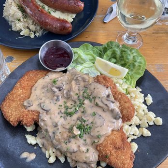 Ludwig's Biergarten - Classic Wiener Schnitzel Specialty - German Near Me - Mountain View, California Ludwig's Biergarten - Classic Wiener Schnitzel Specialty - German Near Me - Mountain View, California