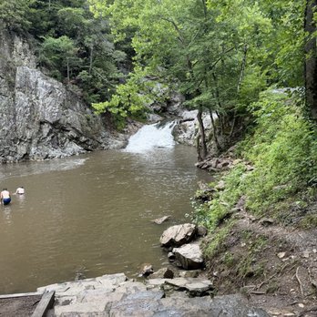 French Broad Adventures - Rafting/Kayaking Near Me - Marshall, North Carolina