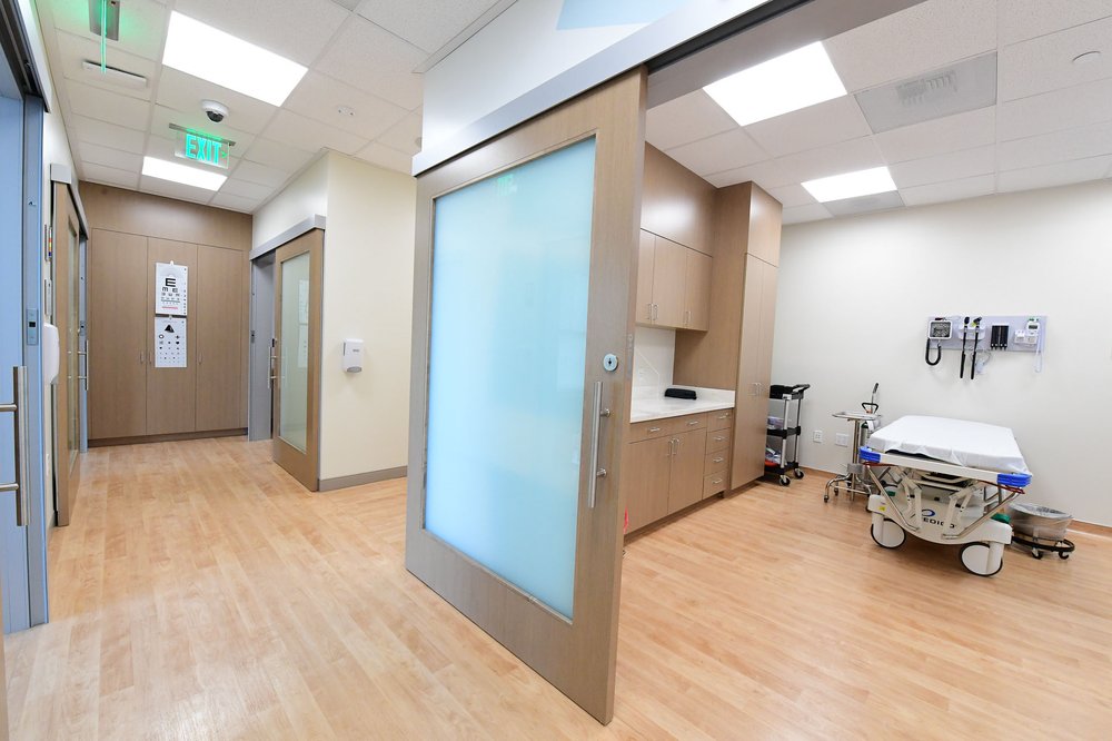 COTTAGE URGENT CARE GOLETA HOLLISTER VILLAGE 16