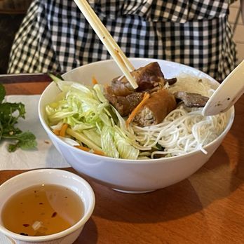Pho City - Bun cha Gio thit nuong - Vietnamese Near Me - Sacramento, California Pho City - Bun cha Gio thit nuong - Vietnamese Near Me - Sacramento, California