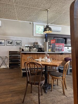 Hobnob Corner by null