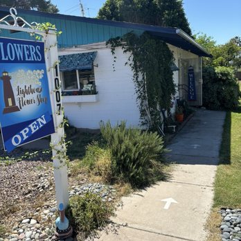 Lighthouse Flower Shop - Lighthouse Flower Shop - Florists Near Me - Mesa, Arizona