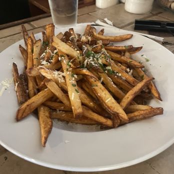 Annata Wine Bar - Hand cut fries - Wine Bars Near Me - Hammonton, New Jersey