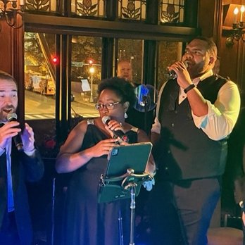Sarlas Music - Musicians Near Me - Highland Park, Illinois