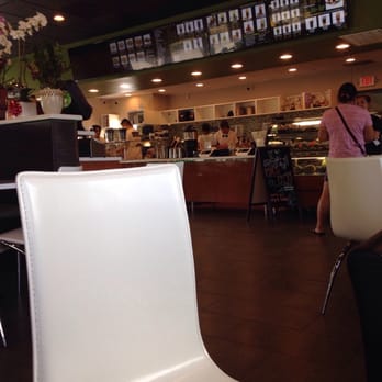 Magic Cup - Love the atmosphere! - Coffee & Tea Near Me - Houston, Texas