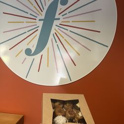 Frannie’s Mini Donuts - Donuts!!