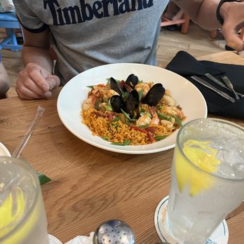 Bahama Breeze - Seafood Paella - Seafood Near Me - Fayetteville, North Carolina Bahama Breeze - Seafood Paella - Seafood Near Me - Fayetteville, North Carolina