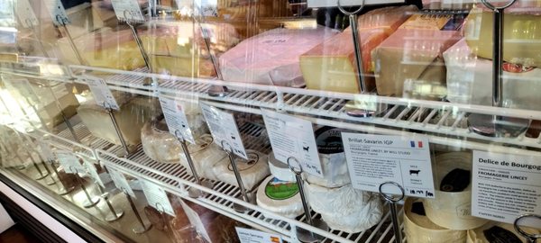 The Loyalist Market by null