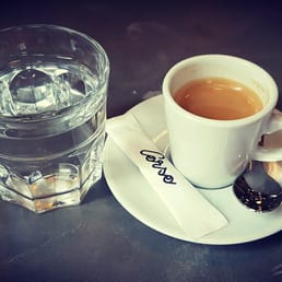 Petit café le matin... Petit café le matin...