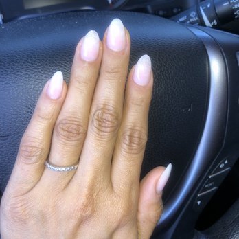 Edgy Nails & Spa - Ombré dip powder - Nail Salons Near Me - Riverside, California Edgy Nails & Spa - Ombré dip powder - Nail Salons Near Me - Riverside, California