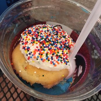 Smallcakes Cupcakery - Cupcakes Near Me - Port Saint Lucie, Florida Smallcakes Cupcakery - Cupcakes Near Me - Port Saint Lucie, Florida