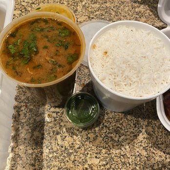 Punjabi Kitchen & Grocers - Large chicken curry and rice - Indian Near Me - Madera, California Punjabi Kitchen & Grocers - Large chicken curry and rice - Indian Near Me - Madera, California
