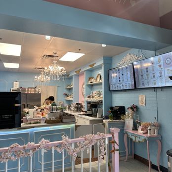 Coconut Paradise - Desserts Near Me - Carrollton, Texas Coconut Paradise - Desserts Near Me - Carrollton, Texas
