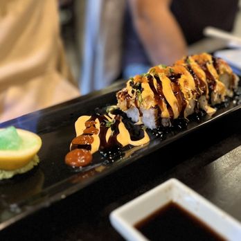 Sushi Kuchi - California Beach Roll - Sushi Bars Near Me - San Diego, California