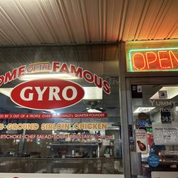 Yummy's Greek Restaurant