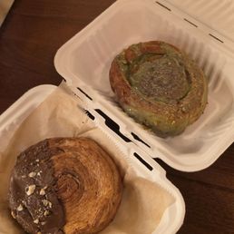 Pistachio Croissant