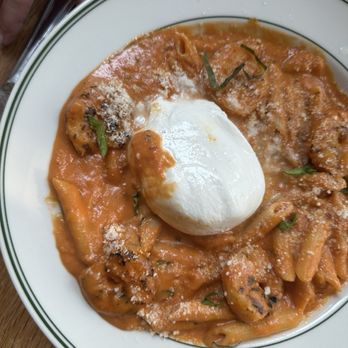 The Hamilton Inn - Burrata Pasta - New American Near Me - Jersey City, New Jersey