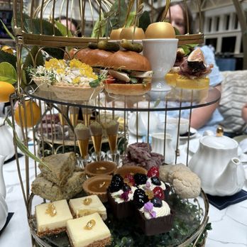 Peacock Alley - High tea service - Cocktail Bars Near Me - Washington, DC, District of Columbia Peacock Alley - High tea service - Cocktail Bars Near Me - Washington, DC, District of Columbia