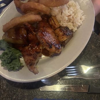 C.J. Cannon's - Pineapple teriyaki chicken - American Near Me - Vero Beach, Florida