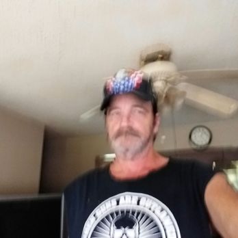 Korner Kwik Stop - a man with a hat on his head - Convenience Stores Near Me - Milton, Florida