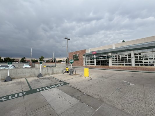 Whole Foods Market by null