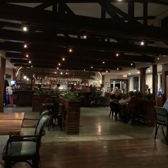 Casanova Italian Restaurant - Large open air dining room & bar w/ lots of table separation - Italian Near Me - Makawao, Hawaii