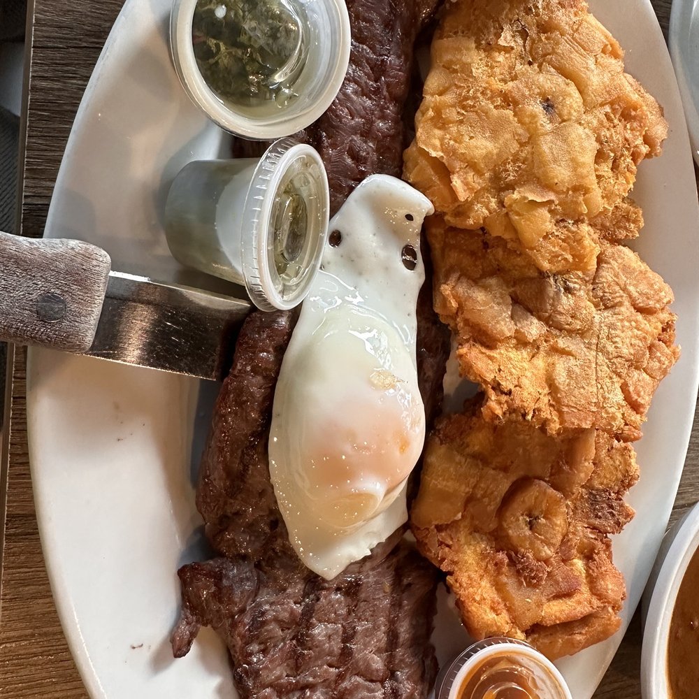 El Patio 305 - Churrasco a Caballó (with the added fried egg) and Tostones (green plantains) - Colombian Near Me - Miami, Florida