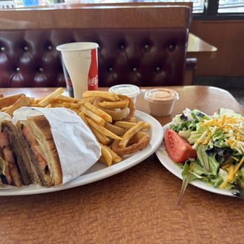 Pete's Blue Chip - Steak Sandwich Dinner - Burgers Near Me - Los Angeles, California