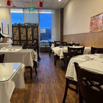 Hong Kong Garden - a restaurant with tables and chairs - Chinese Near Me - Somerset, New Jersey Hong Kong Garden - a restaurant with tables and chairs - Chinese Near Me - Somerset, New Jersey