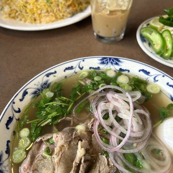 What The Pho - Pho and fried rice+noodles - Vietnamese Near Me - Bellevue, Washington