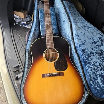 Black Mountain Guitar - Musical Instruments & Teachers Near Me - Cave Creek, Arizona