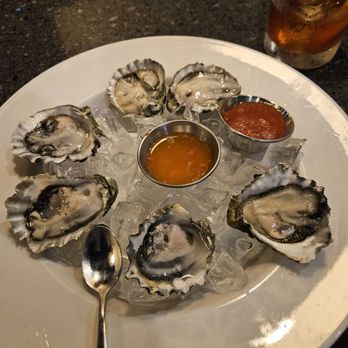 The Cutlery - Oysters w/ chili pepper water and cocktail sauce - Steakhouses Near Me - Honolulu, Hawaii