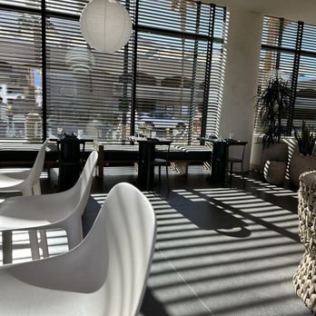 Drift Palm Springs - Hotels Near Me - Palm Springs, California