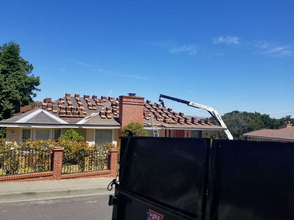 Slide of HRC Roofing and Solar