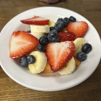 Pedro’s Bar and Grill - Bowl of Fresh Fruit - Breakfast & Brunch Near Me - Sebring, Florida Pedro’s Bar and Grill - Bowl of Fresh Fruit - Breakfast & Brunch Near Me - Sebring, Florida