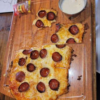 Finney's Crafthouse - Burbank - Kids pepperoni pizza - New American Near Me - Burbank, California Finney's Crafthouse - Burbank - Kids pepperoni pizza - New American Near Me - Burbank, California