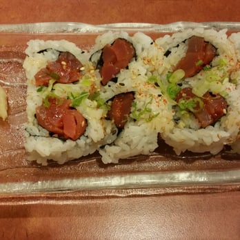 Matsu - Spicy tuna (not very good presentation) - Sushi Bars Near Me - Houston, Texas