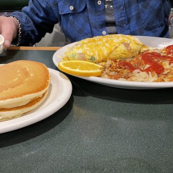 Flappy Jack's Pancake House - Flappy's Favorite Omelette - Pancakes Near Me - Orange, California Flappy Jack's Pancake House - Flappy's Favorite Omelette - Pancakes Near Me - Orange, California