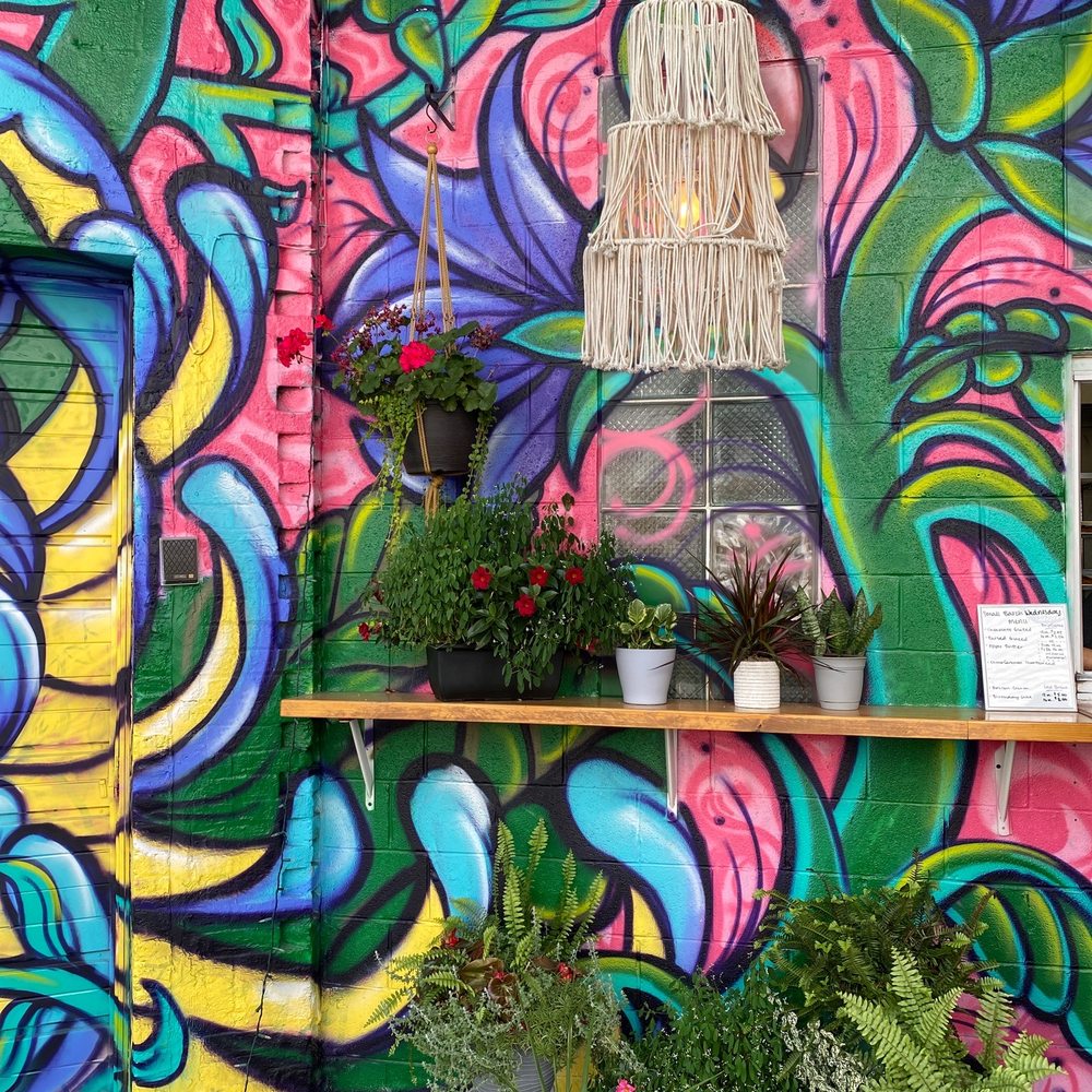 Beacon Doughnuts - Beautiful outside! - Donuts Near Me - Chicago, Illinois