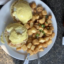 Roy's Place - Lobster Egg Benedict.