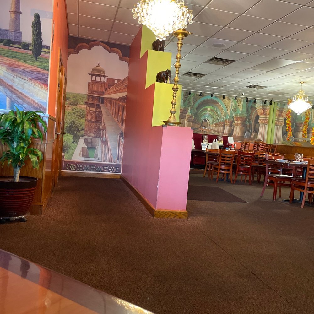 Bombay Grill - Indian Restaurant - Inside - Indian Near Me - Louisville, Kentucky Bombay Grill - Indian Restaurant - Inside - Indian Near Me - Louisville, Kentucky