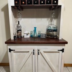 New England Farmhouse Furniture - Winehutch/Coffeebar Whitewash finish w/Honey Top.