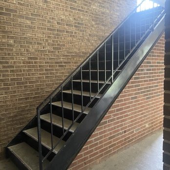 Elk Inn - Stairwell right outside our door - Hotels Near Me - Elkin, North Carolina