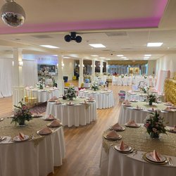 Diamond Hall & Events - Diamond Hall and Events includes round tables