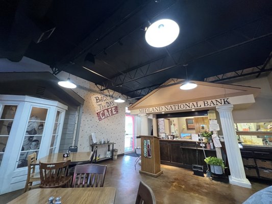 Back In The Day Cafe by null