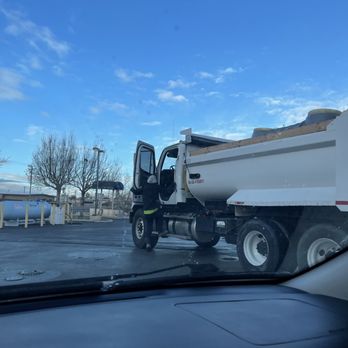 Roto-Rooter - Irresponsible and rude driver. - Plumbing Near Me - Apple Valley, California